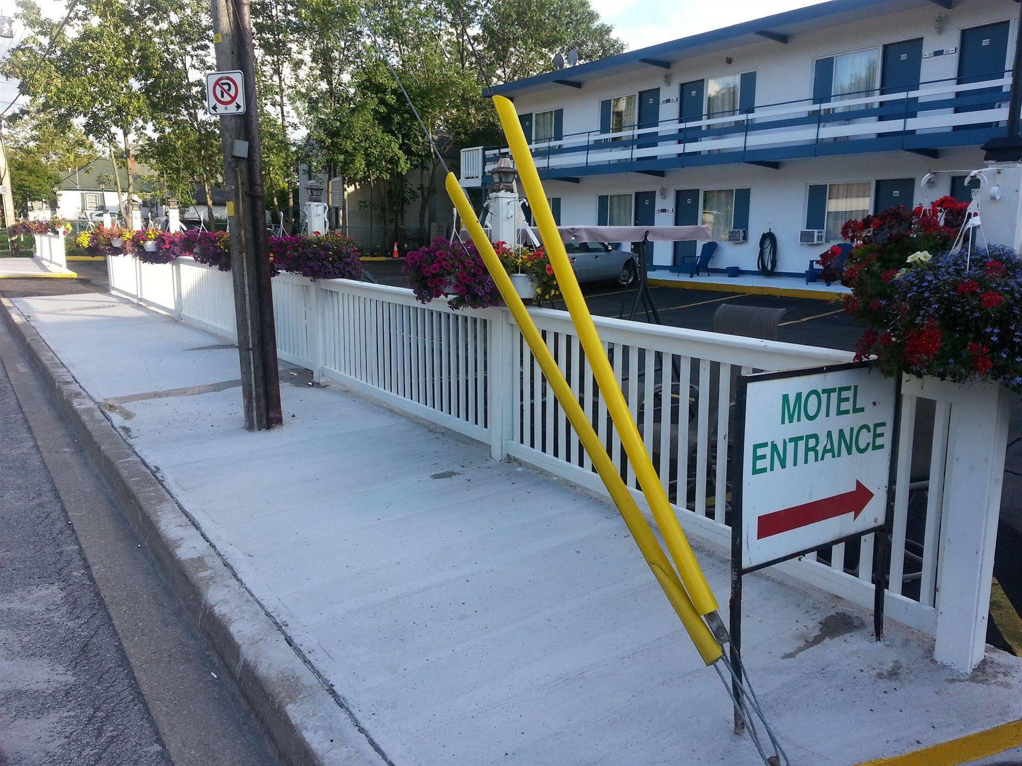 Niagara Parkway Court Motel Esterno foto